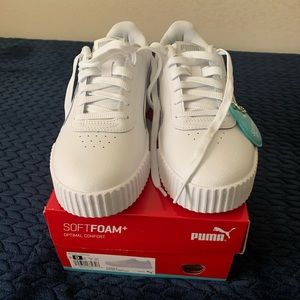 Puma Sneakers